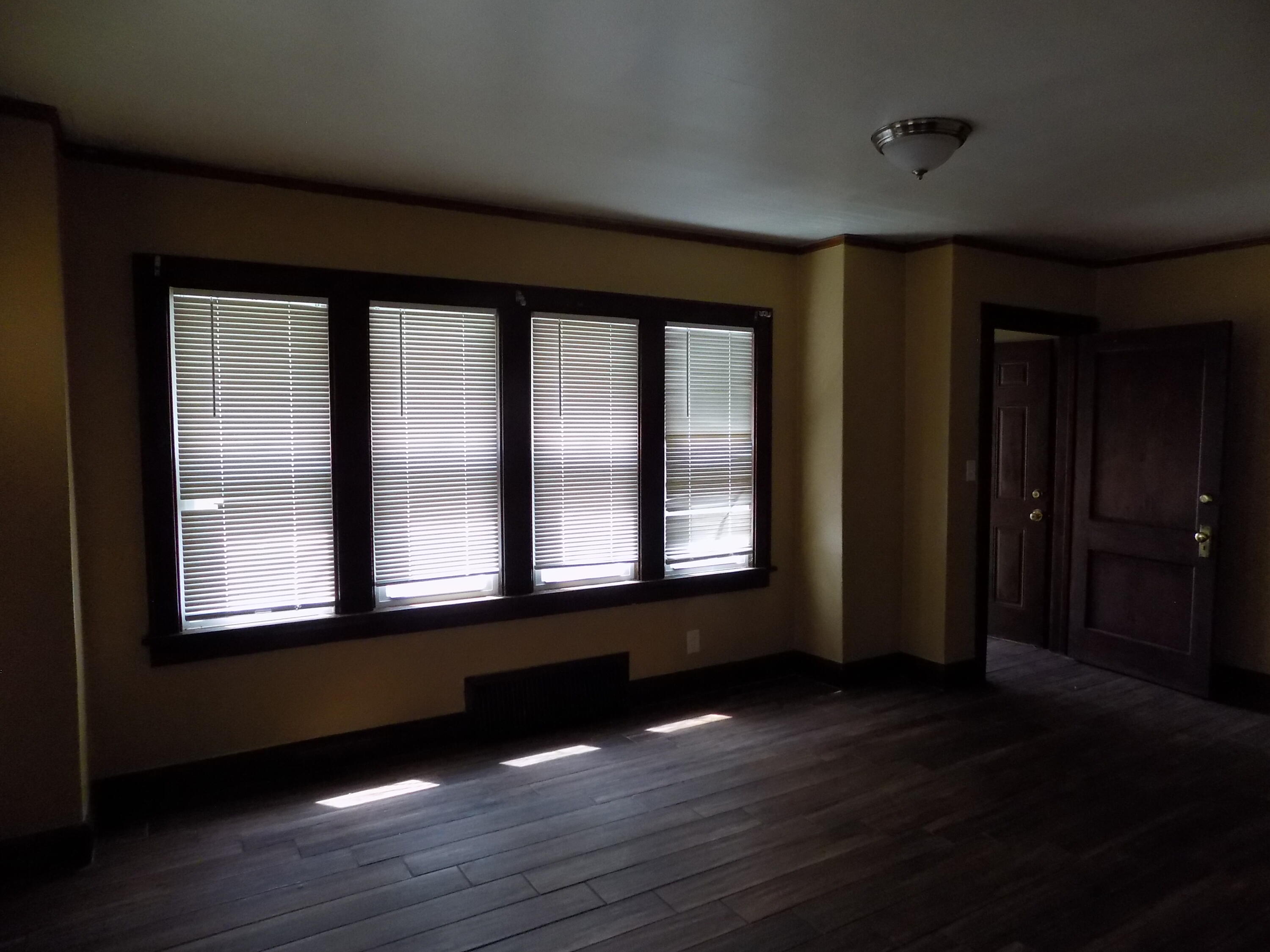 3152 North 38th Street, Unit 3154 Milwaukee, WI 53216 - Photo 5 of 18 DSCN0393