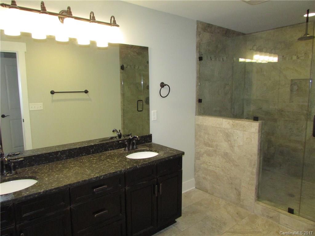 1807 Country Club Road, Unit 7 Hendersonville, NC 28739 - Photo 11 of 24 Gallery Image 11