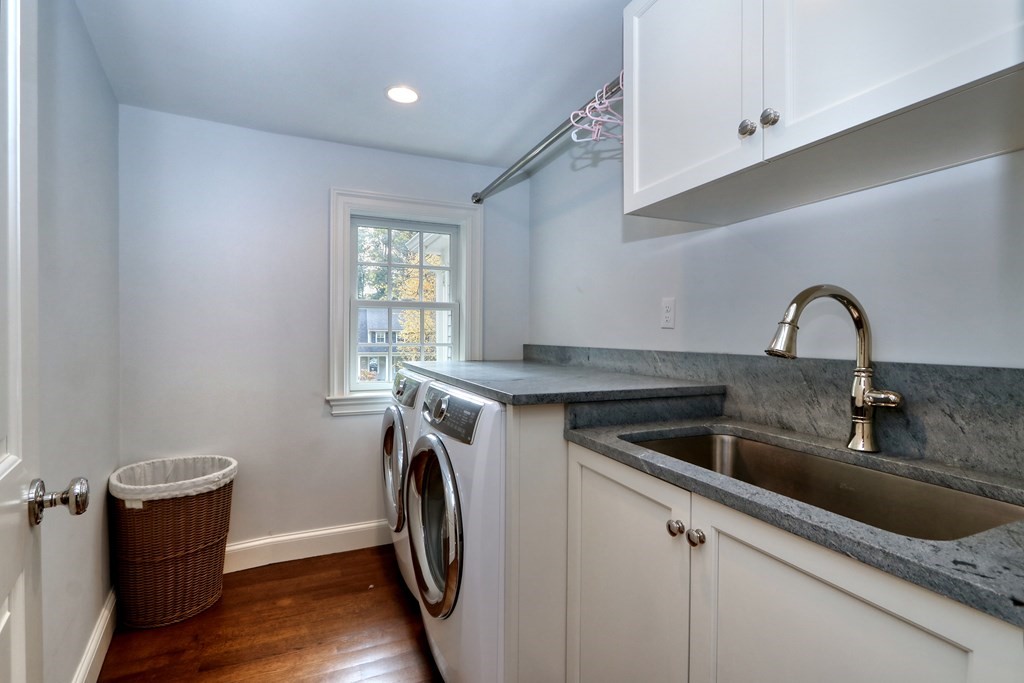 36 Jackson Road Wellesley, MA 02481 - Photo 15 of 32