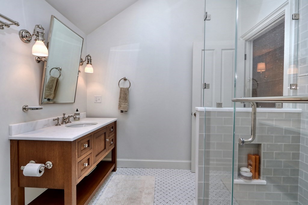 36 Jackson Road Wellesley, MA 02481 - Photo 24 of 32