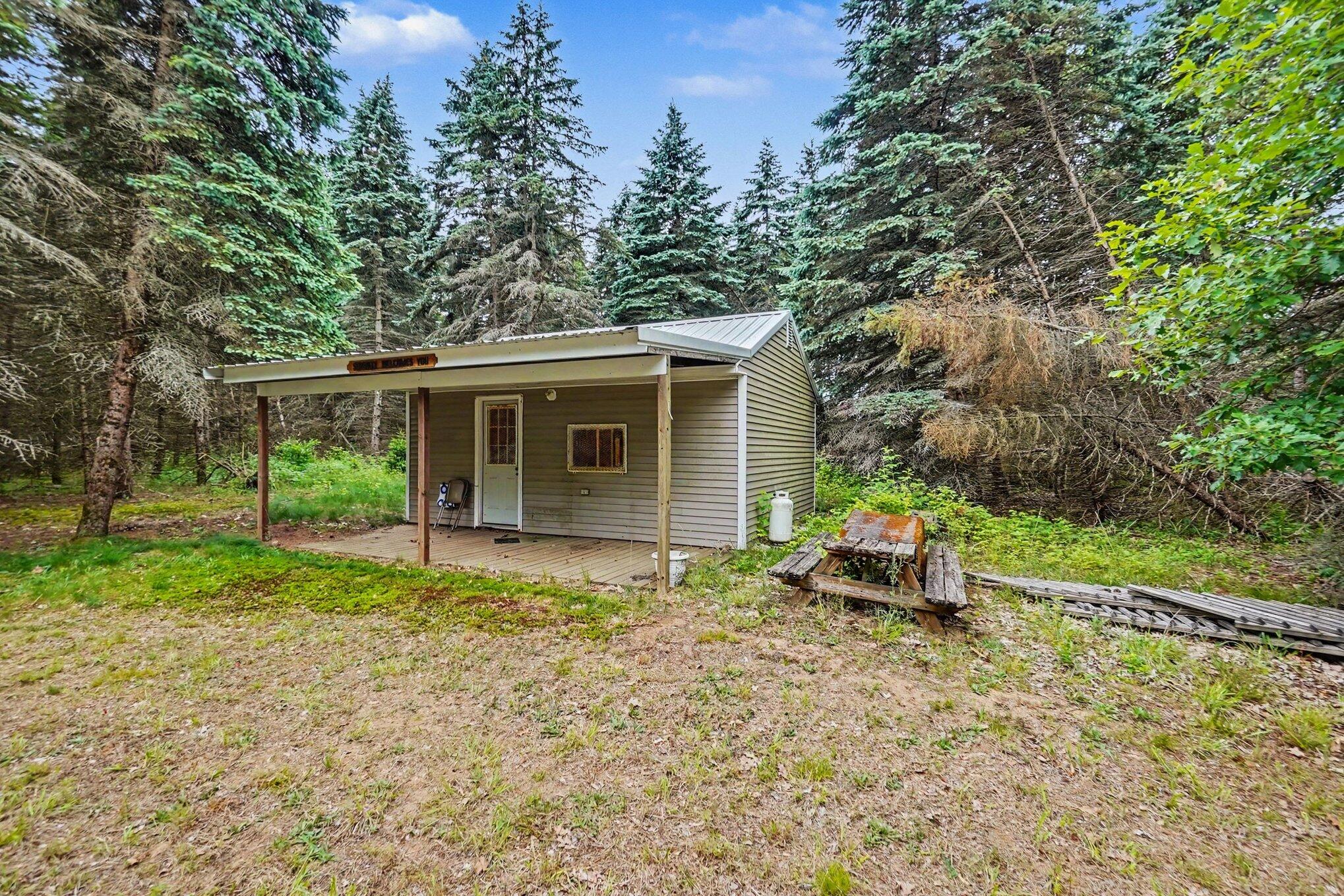 4485 South Miles Road Sheridan, MI 48884 - Photo 40 of 79 038_file_7895