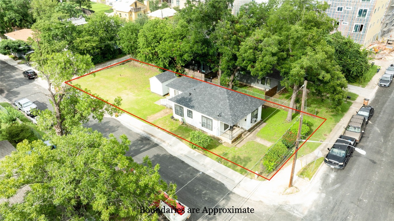 1909 East 14th Street Austin, TX 78702 - Photo 6 of 15 a view of a yard with an outdoor seating