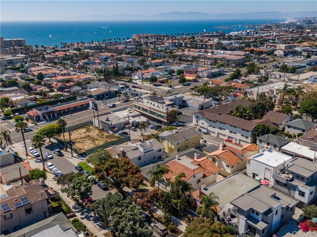 527 Avenue C Redondo Beach, CA 90277 - Photo 31 of 32