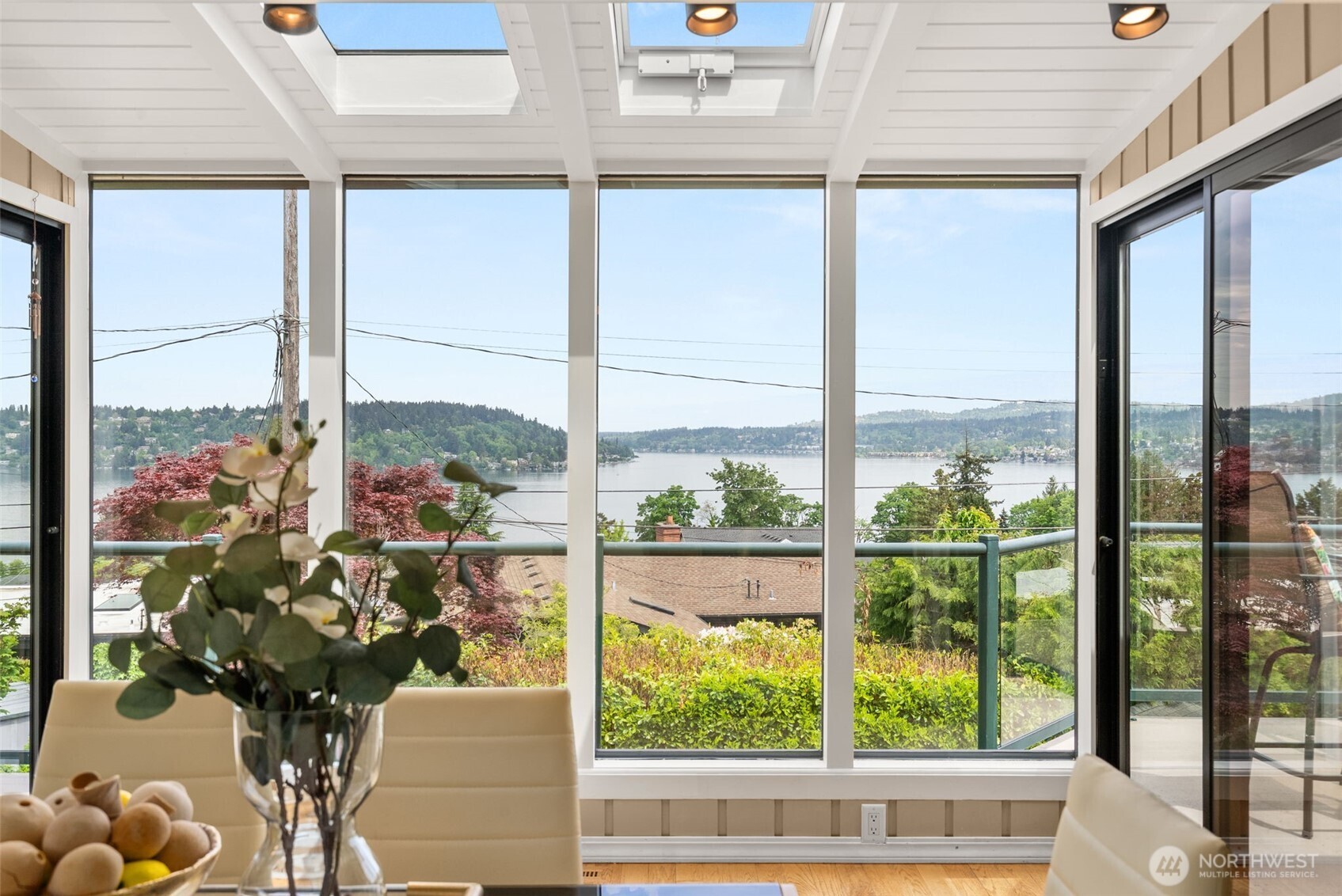 10468 Forest Avenue South Seattle, WA 98178 - Photo 12 of 40