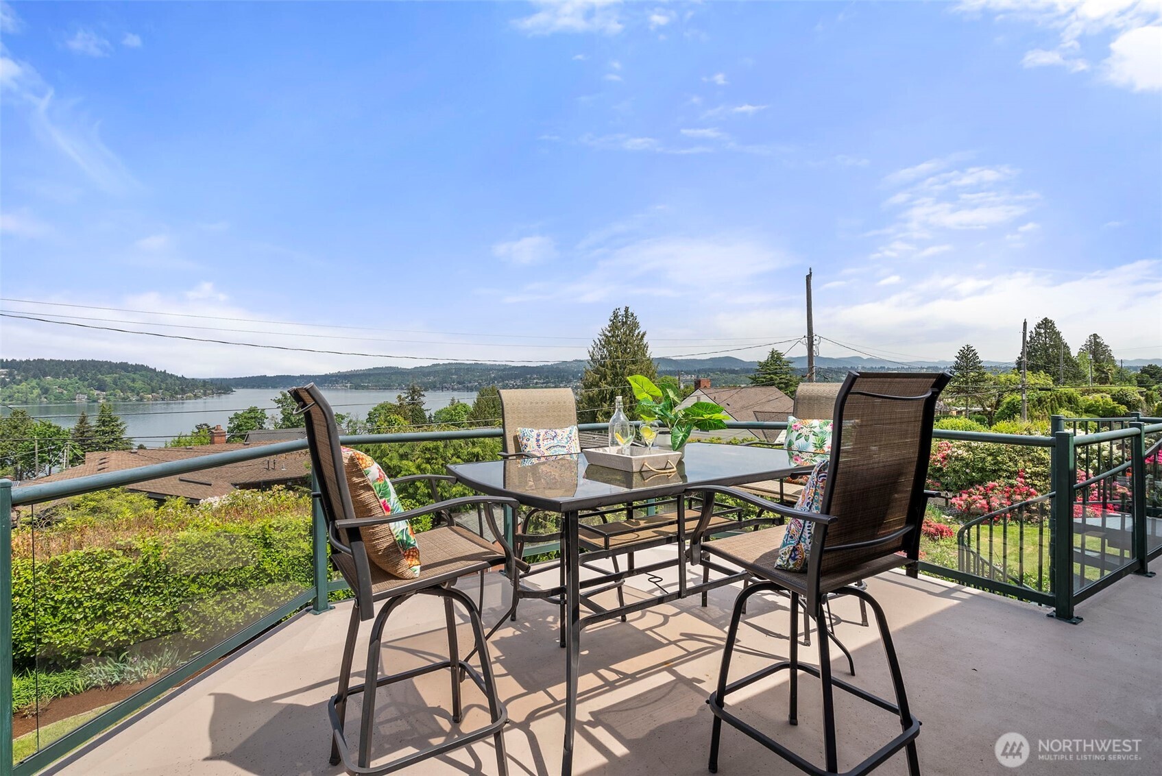 10468 Forest Avenue South Seattle, WA 98178 - Photo 16 of 40