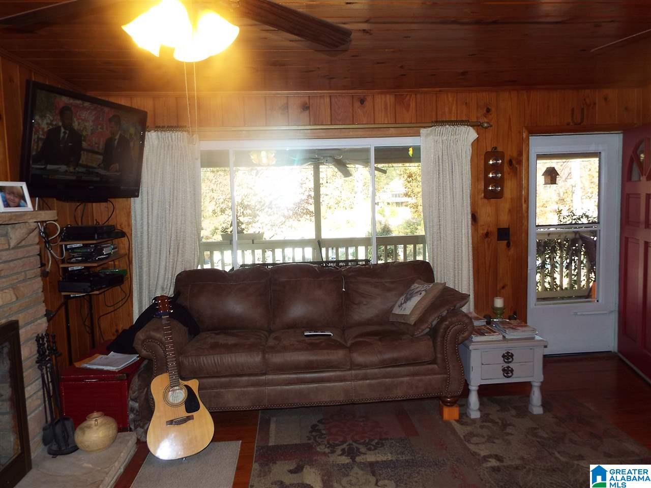 185 Lakeshore Drive Oneonta, AL 35121 - Photo 19 of 33