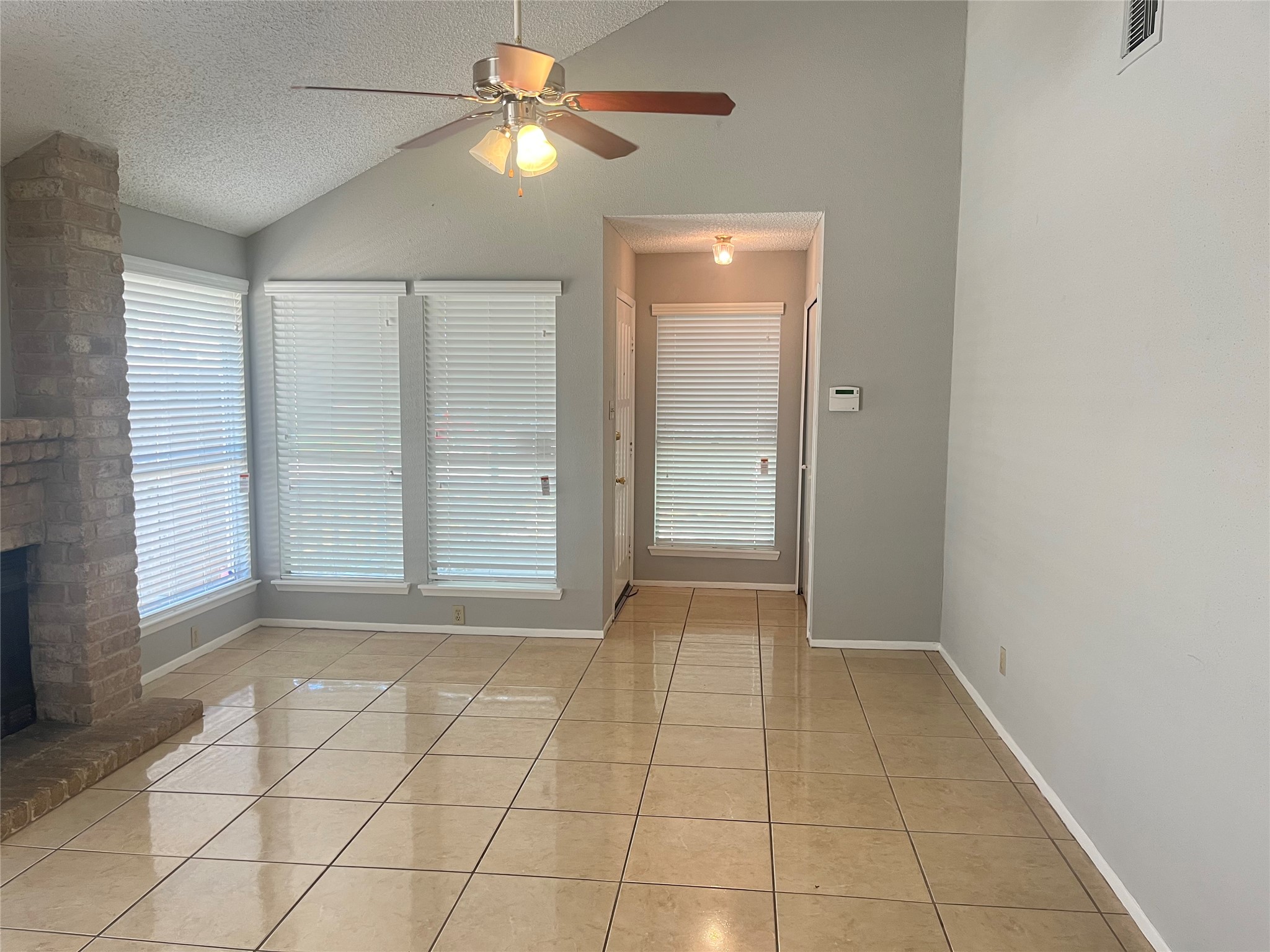 13643 Vickston Lane Houston, TX 77014 - Photo 4 of 18