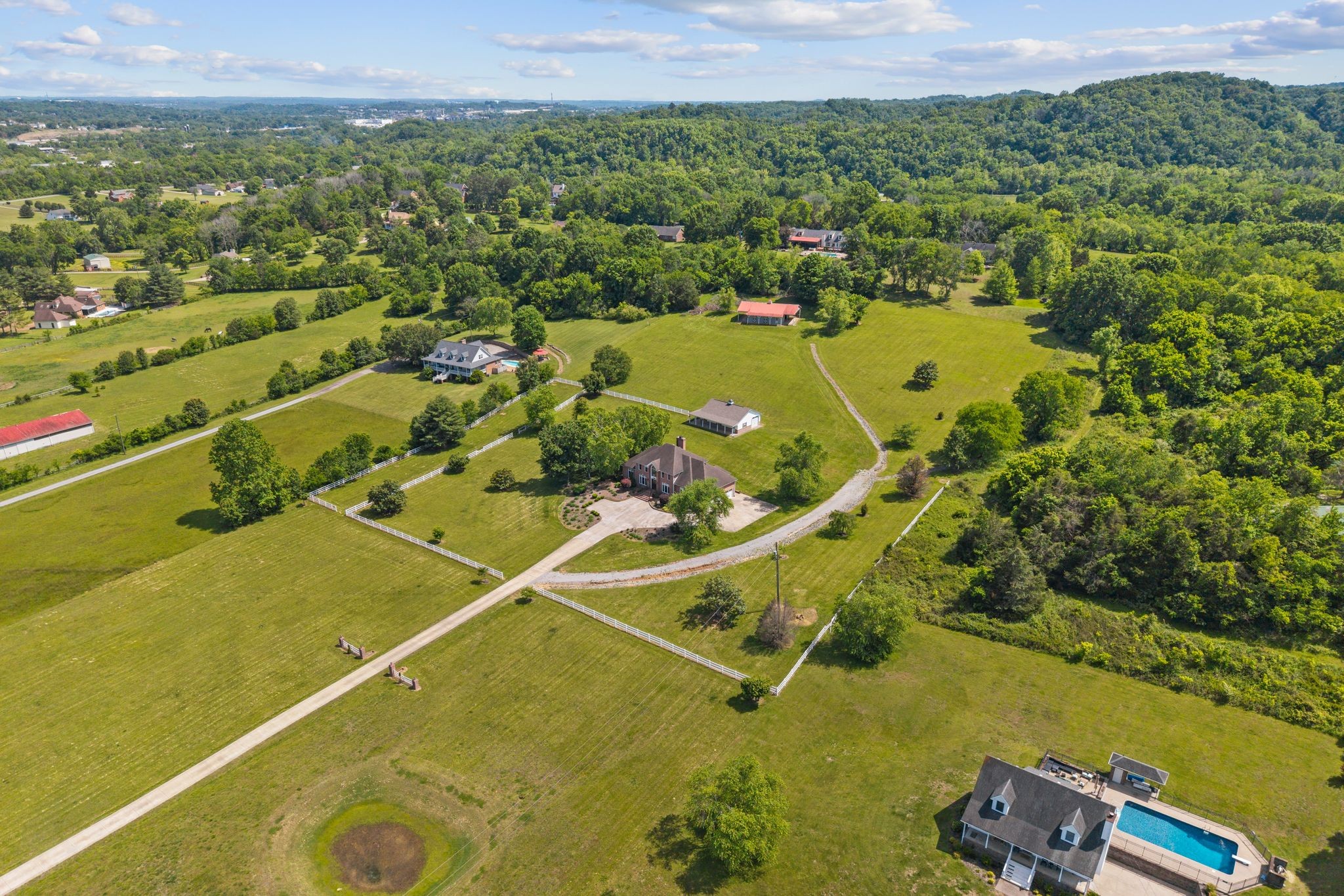 1834 Baker Road Goodlettsville, TN 37072 - Photo 8 of 94 Gallery Image 8