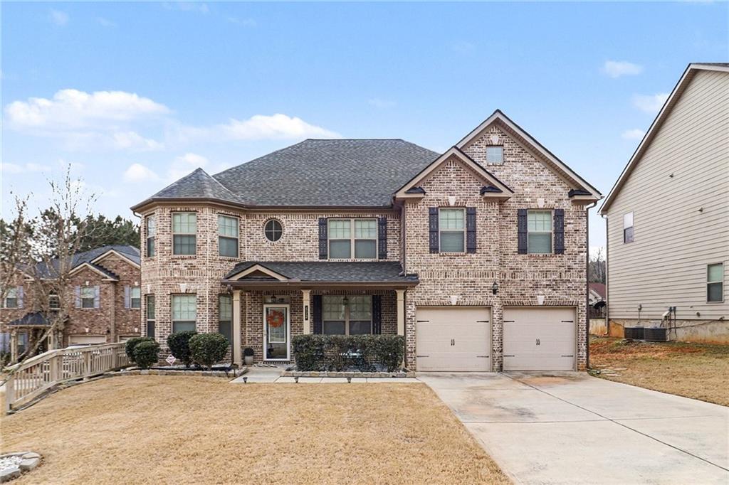 622 Stream Court Fairburn, GA 30213 - Photo 2 of 42