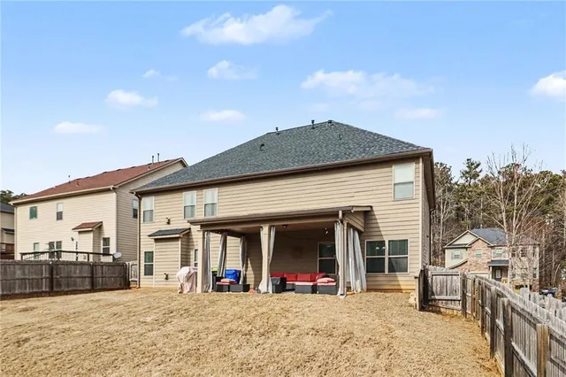 $500,000 | 622 Stream Court, Fairburn, GA 30213