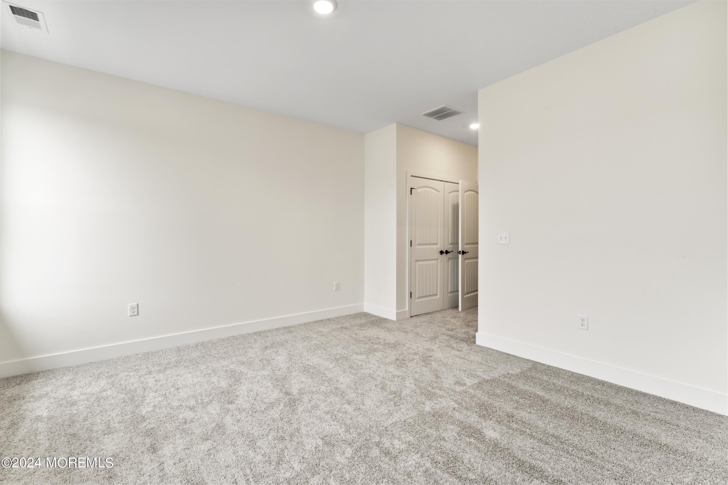 25 Raritan Cove Keyport, NJ 07735 - Photo 28 of 50 a view of an empty room