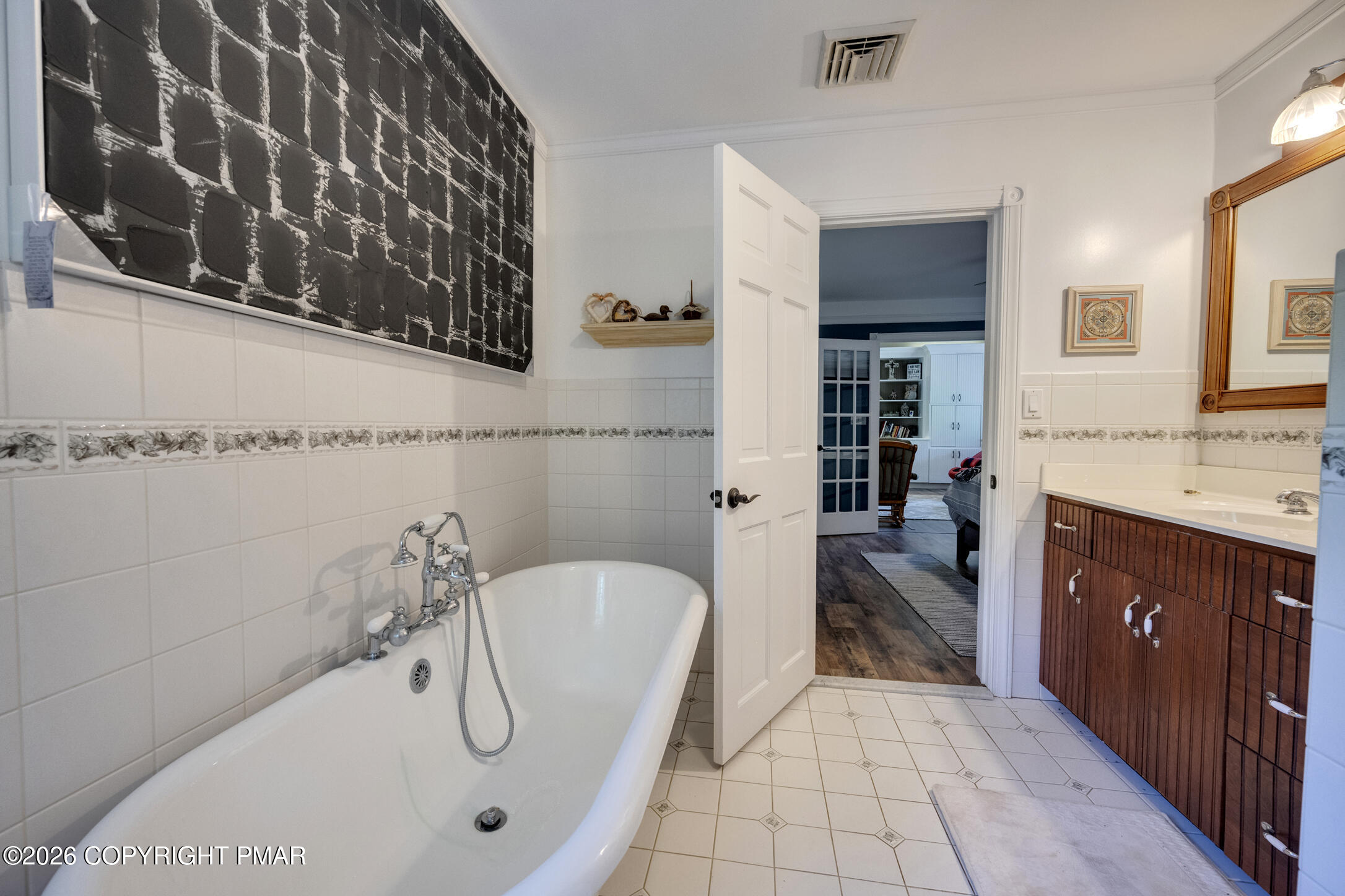 917 Lower Cherry Valley Road Stroudsburg, PA 18360 - Photo 56 of 124 DSC_9970