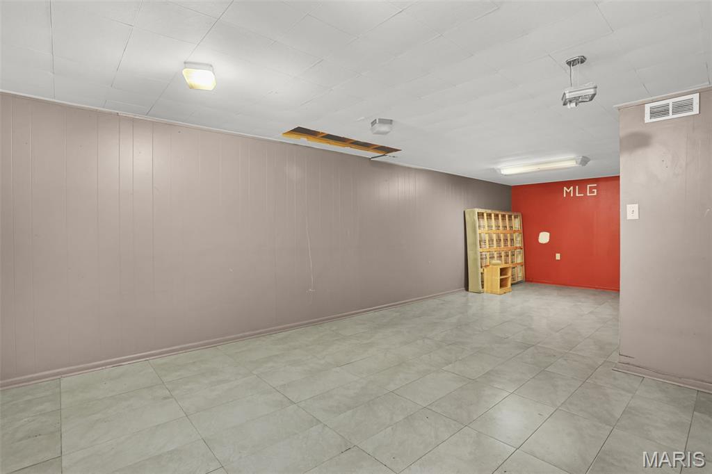 1301 Springfield Drive Belleville, IL 62221 - Photo 23 of 28