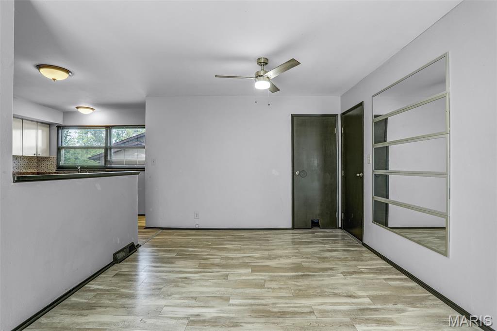 1301 Springfield Drive Belleville, IL 62221 - Photo 6 of 28