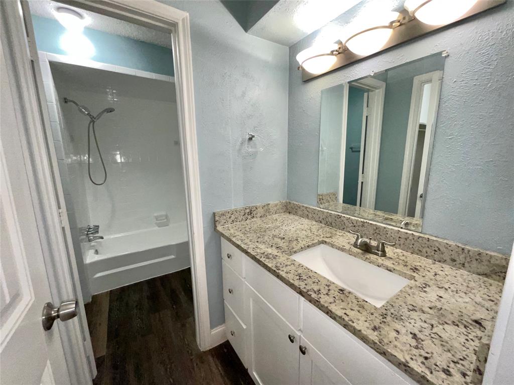 3008 Arapaho Road Commerce, TX 75428 - Photo 20 of 32 Updated Full Bath with Fresh, Neutral Finishes