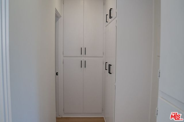 $835,000 | 4579 Ambrose Avenue, Unit 8, Los Angeles, CA 90027