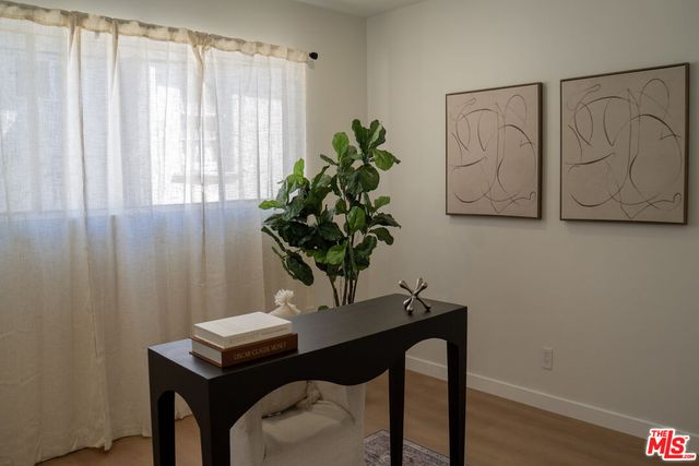 $835,000 | 4579 Ambrose Avenue, Unit 8, Los Angeles, CA 90027