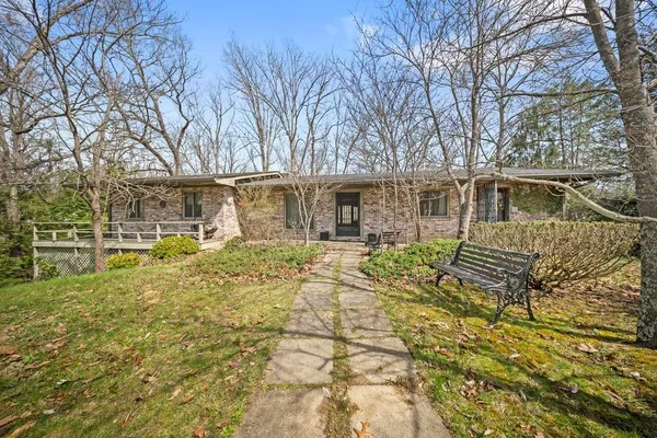 $329,000 | 107 Pollitt Road, Russell, KY 41169