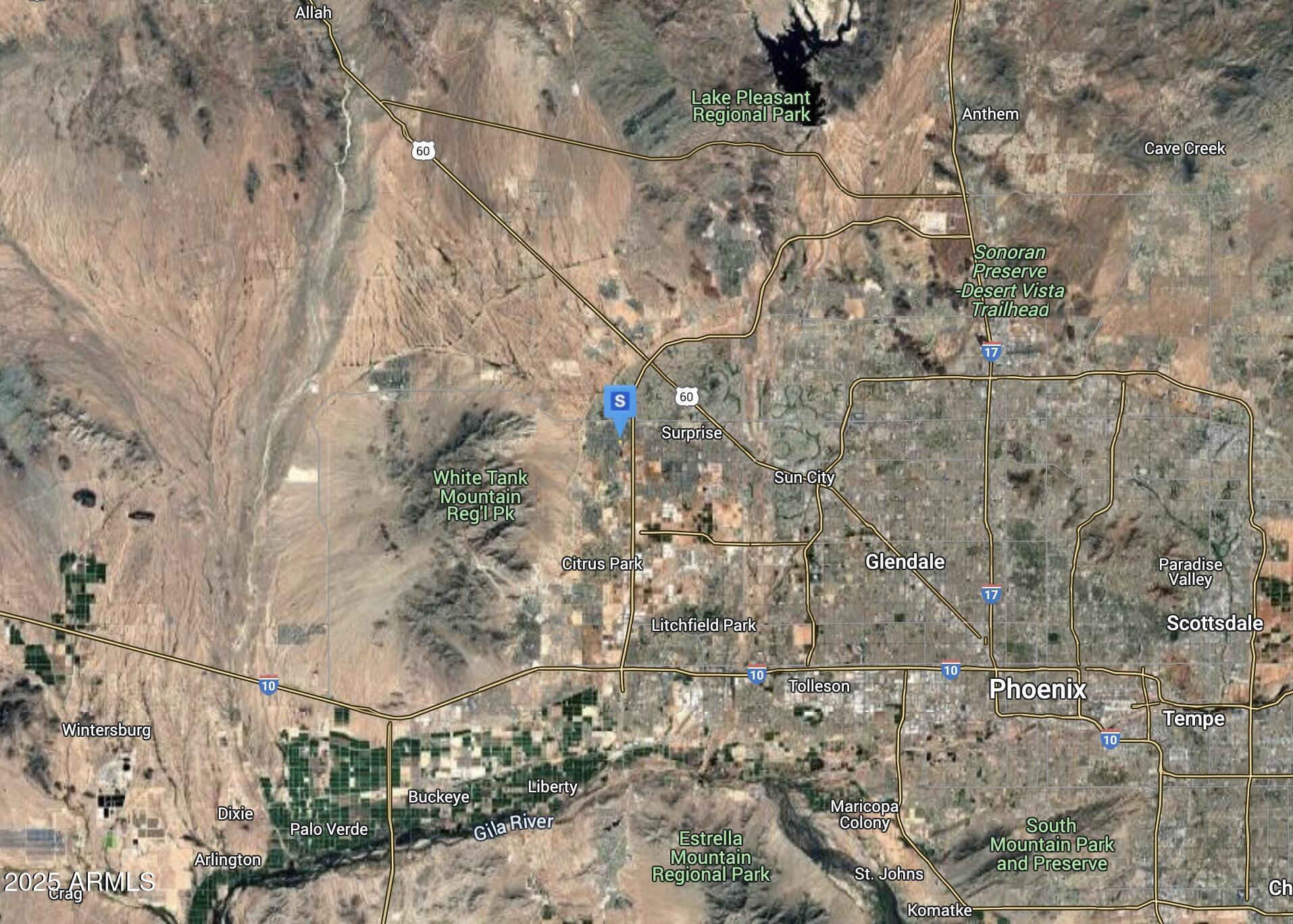 17201 West Greenway Road Surprise, AZ 85388 - Photo 5 of 5 a backyard of a house