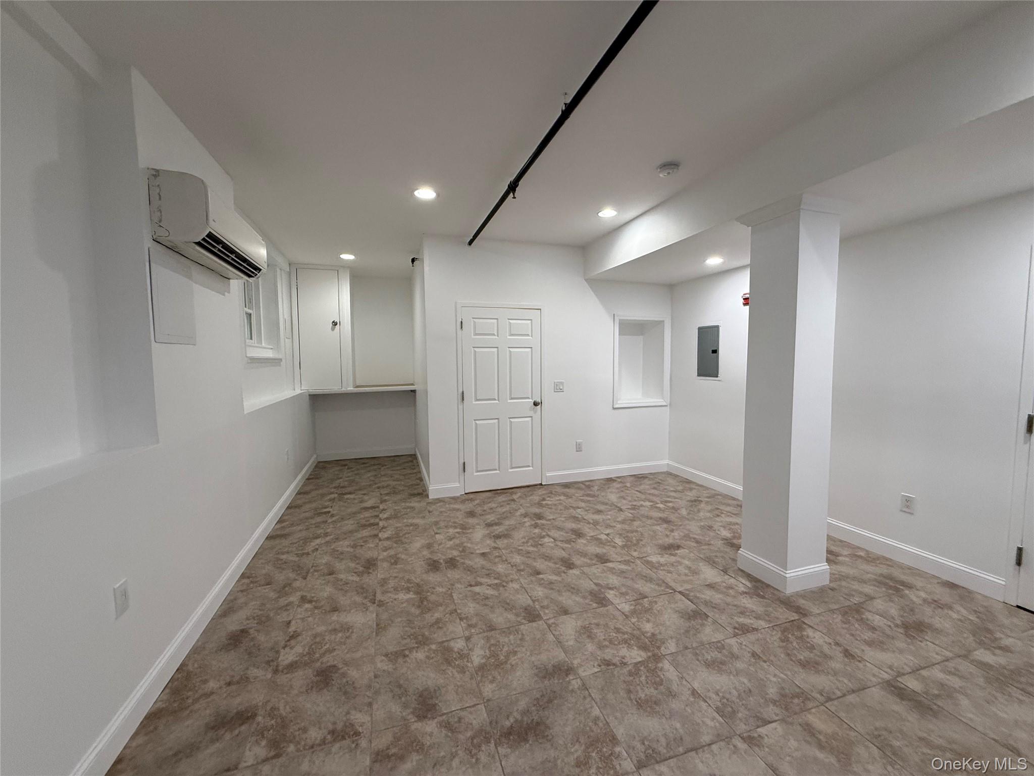 94 4th Avenue Bay Shore, NY 11706 - Photo 3 of 6 a view of a hallway