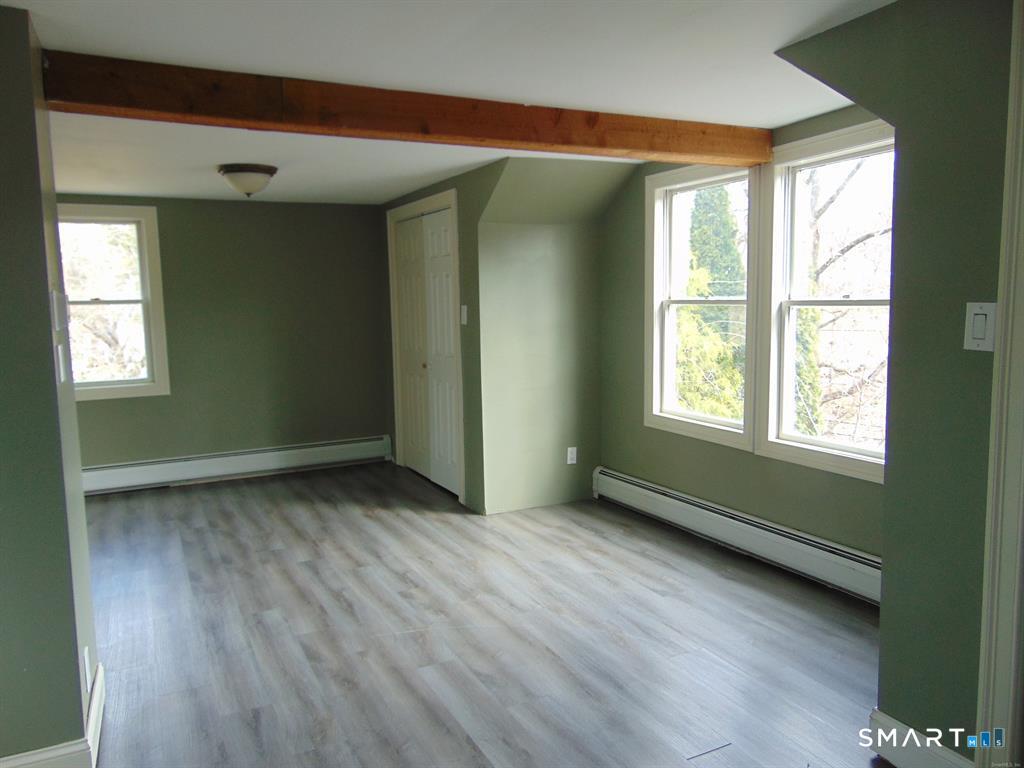 446 Fall Mountain Road Bristol, CT 06010 - Photo 21 of 27