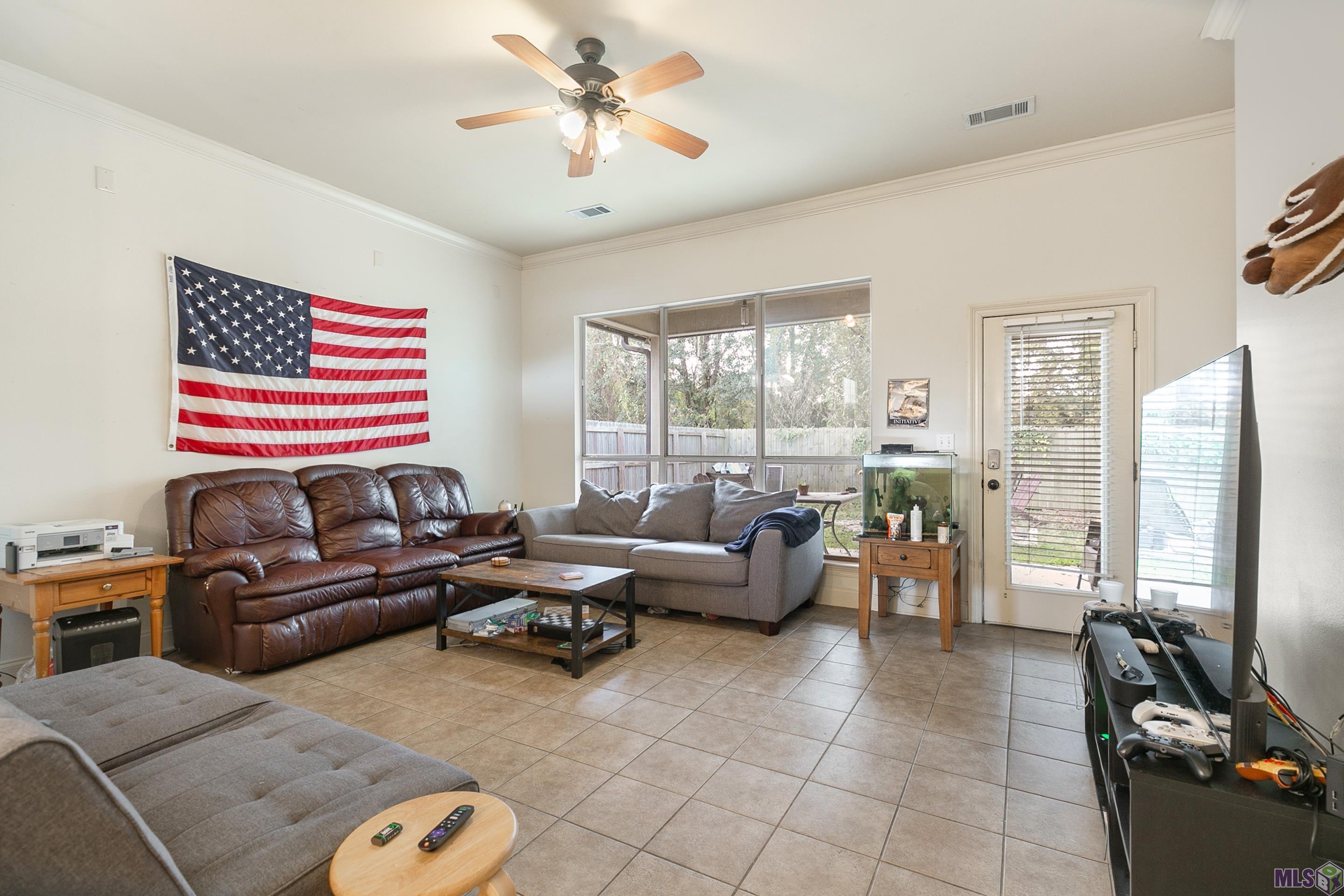 3839 Southpass Avenue Baton Rouge, LA 70820 - Photo 2 of 11