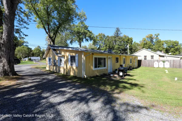 $895,000 | 181 Glenerie Boulevard, Saugerties, NY 12477