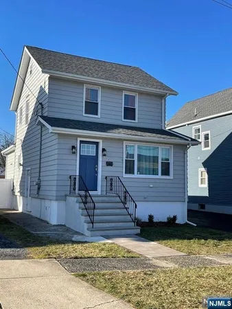 $4,500 | 343 Kaplan Avenue, Hackensack, NJ 07601