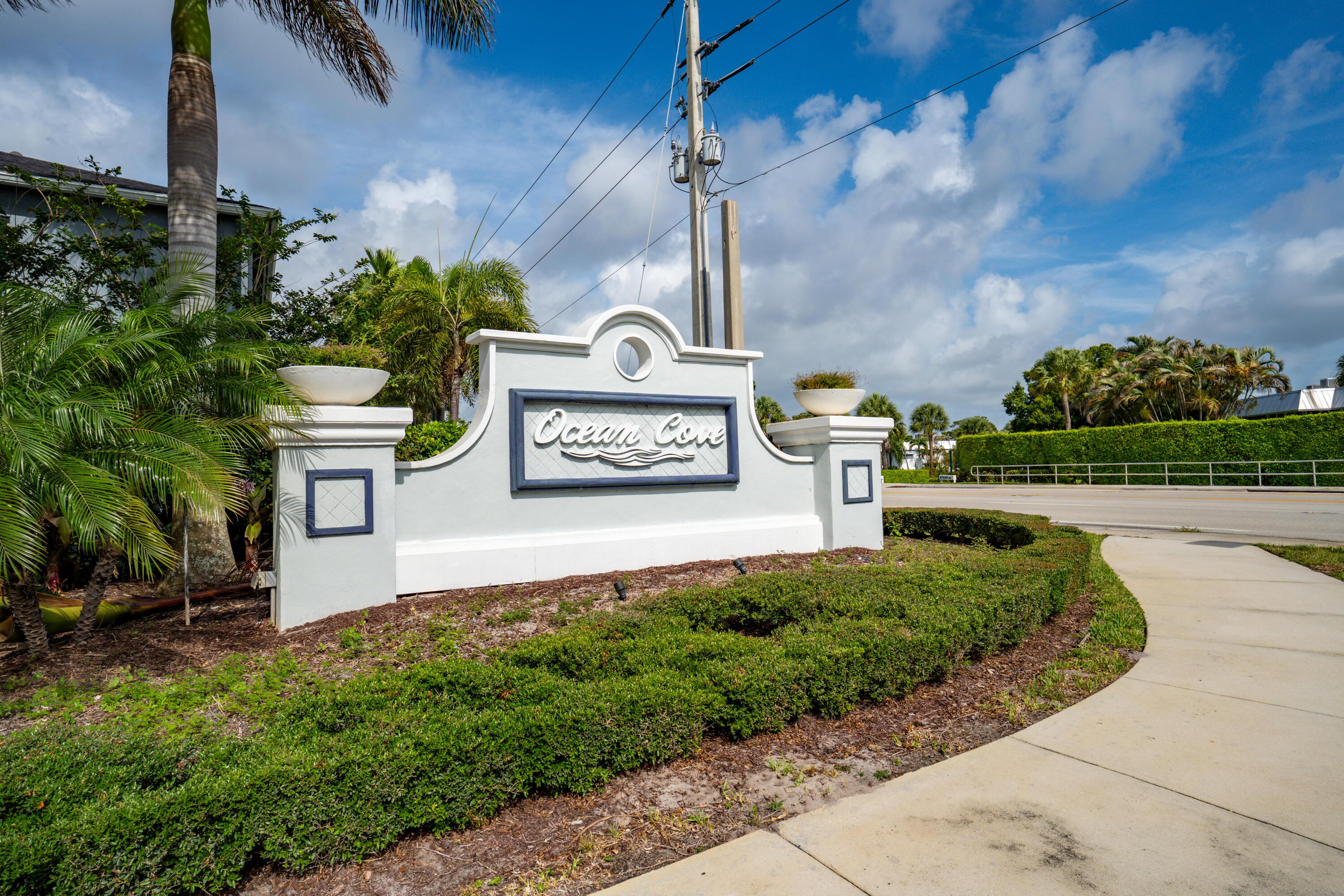 1866 Southeast Tarni Way Stuart, FL 34996 - Photo 34 of 58 1866 SE Tarni Way