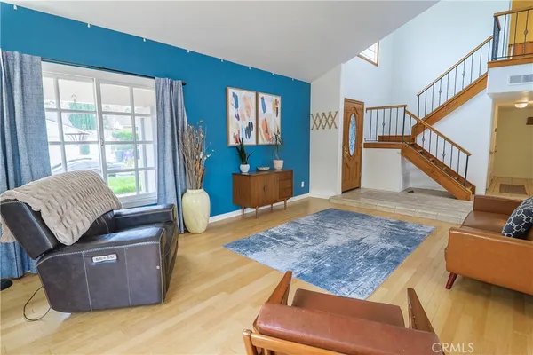 $925,000 | 25426 Ave Escalera, Valencia, CA 91355