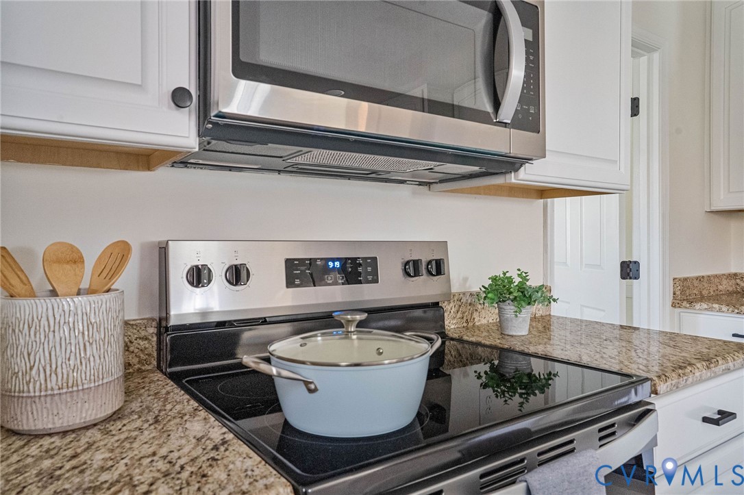 2338 Wrens Nest Road Richmond, VA 23235 - Photo 12 of 35