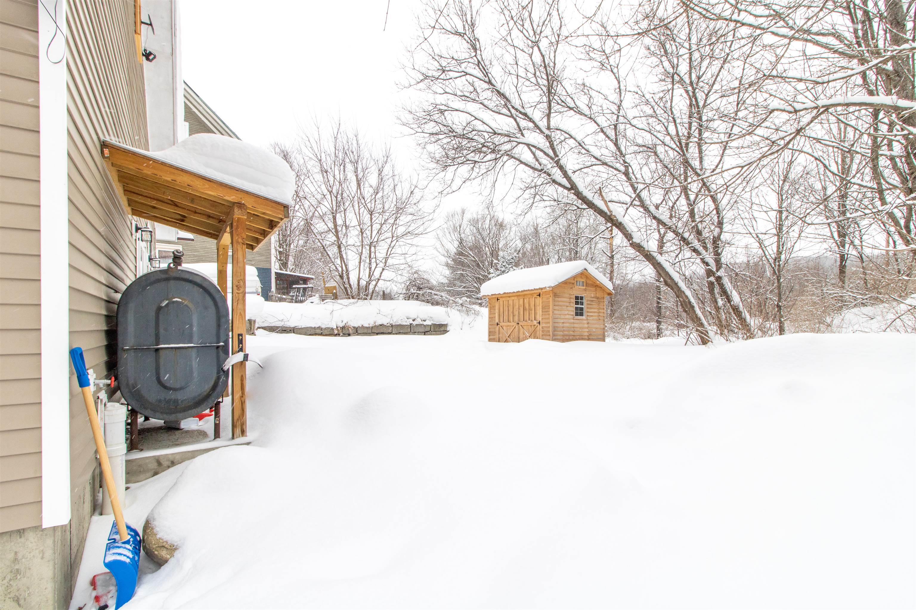 472 Wolcott Street Hardwick, VT 05843 - Photo 19 of 21