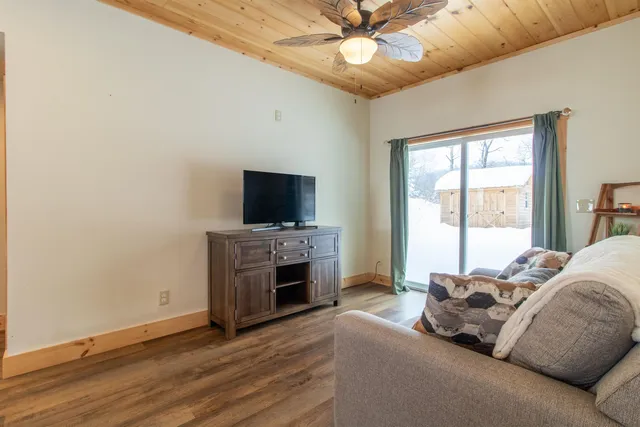 $209,000 | 472 Wolcott Street, Hardwick, VT 05843