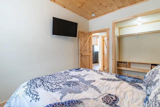 $209,000 | 472 Wolcott Street, Hardwick, VT 05843