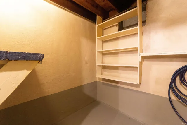 $90,000 | 1116 South Harlan Avenue, Evansville, IN 47714