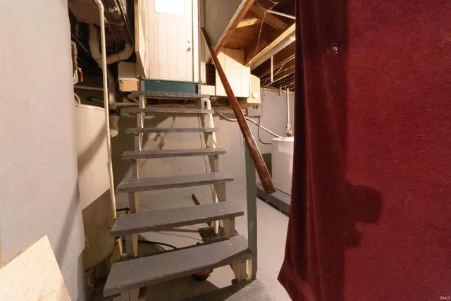 $90,000 | 1116 South Harlan Avenue, Evansville, IN 47714