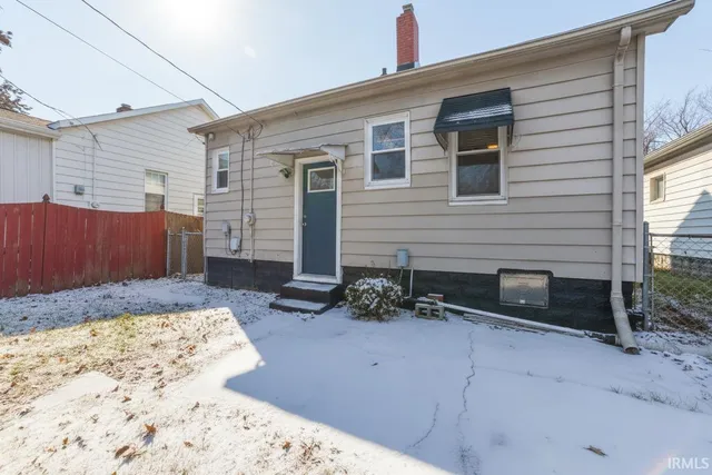 $90,000 | 1116 South Harlan Avenue, Evansville, IN 47714