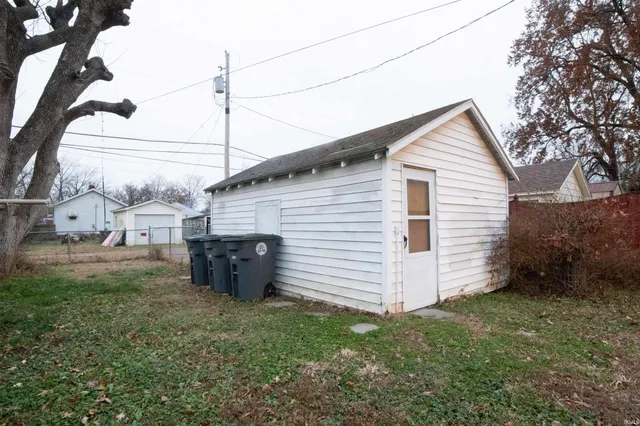 $85,000 | 1116 South Harlan Avenue, Evansville, IN 47714