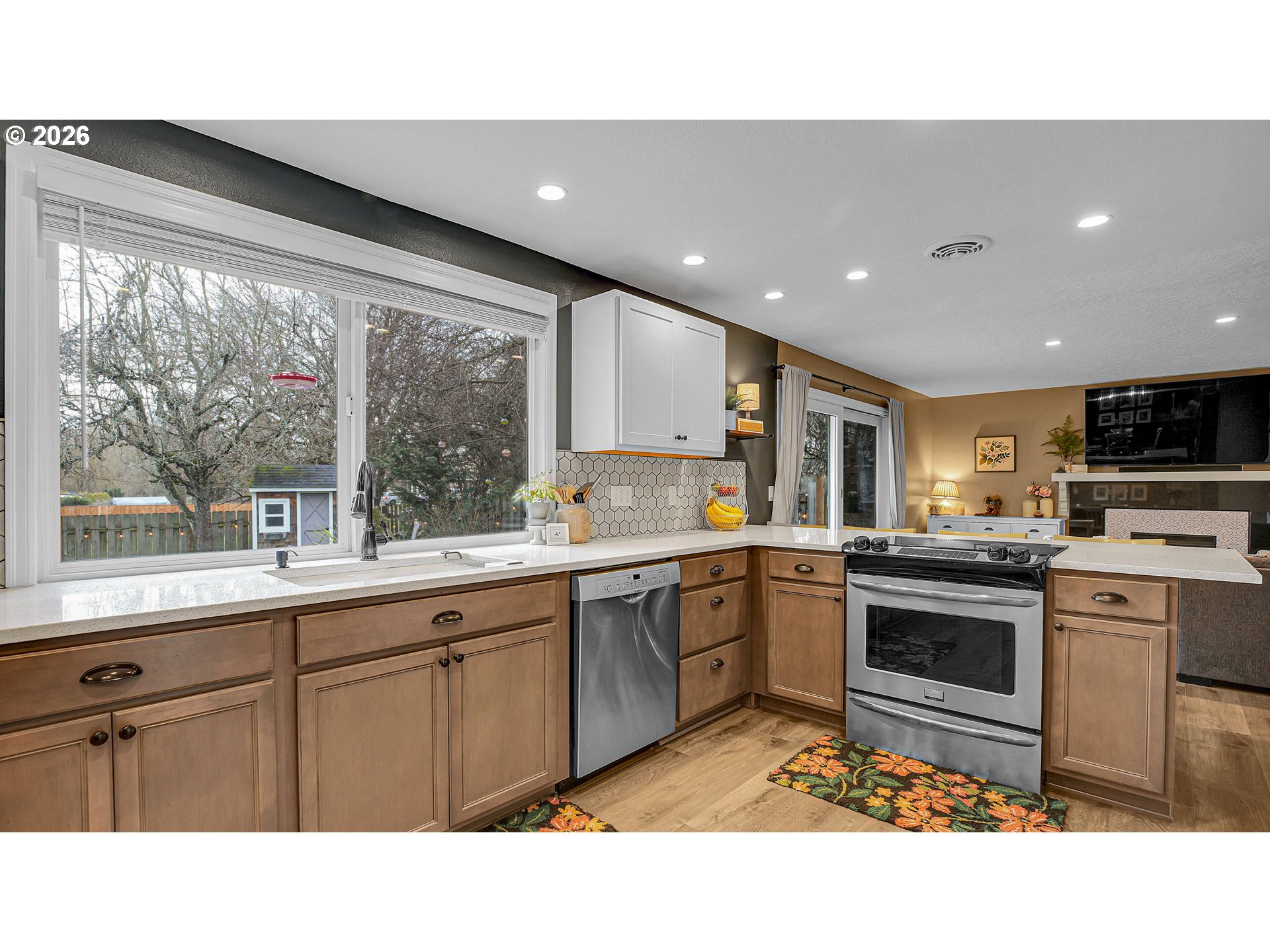 16385 Southwest Division Street Beaverton, OR 97007 - Photo 15 of 48