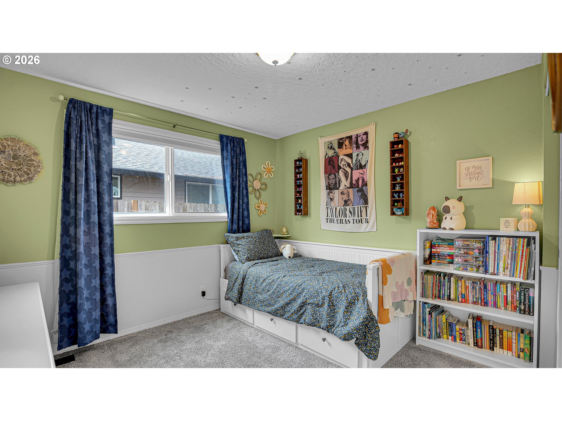 16385 Southwest Division Street Beaverton, OR 97007 - Photo 33 of 48 Hallway