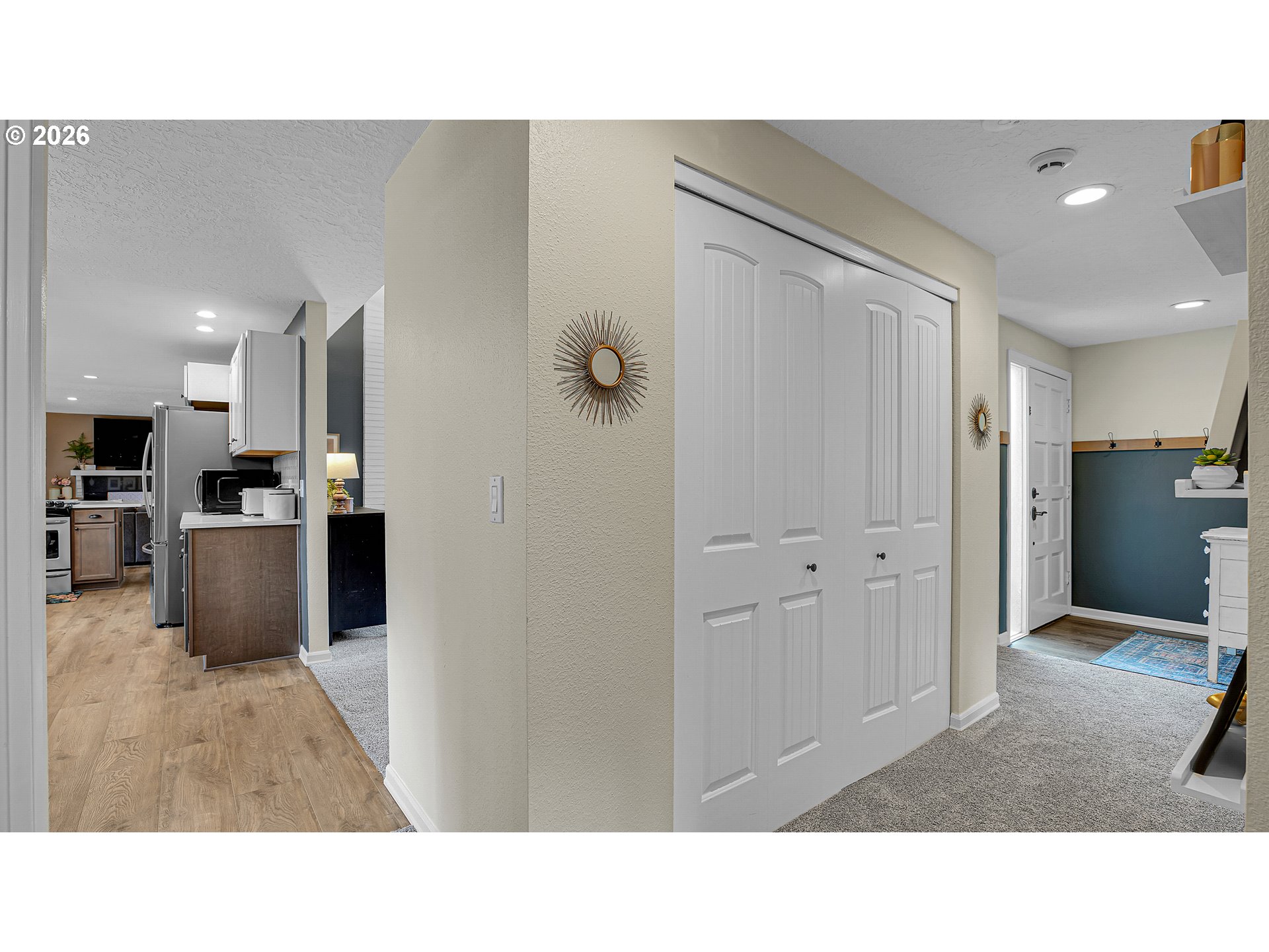 16385 Southwest Division Street Beaverton, OR 97007 - Photo 6 of 48 Living Room