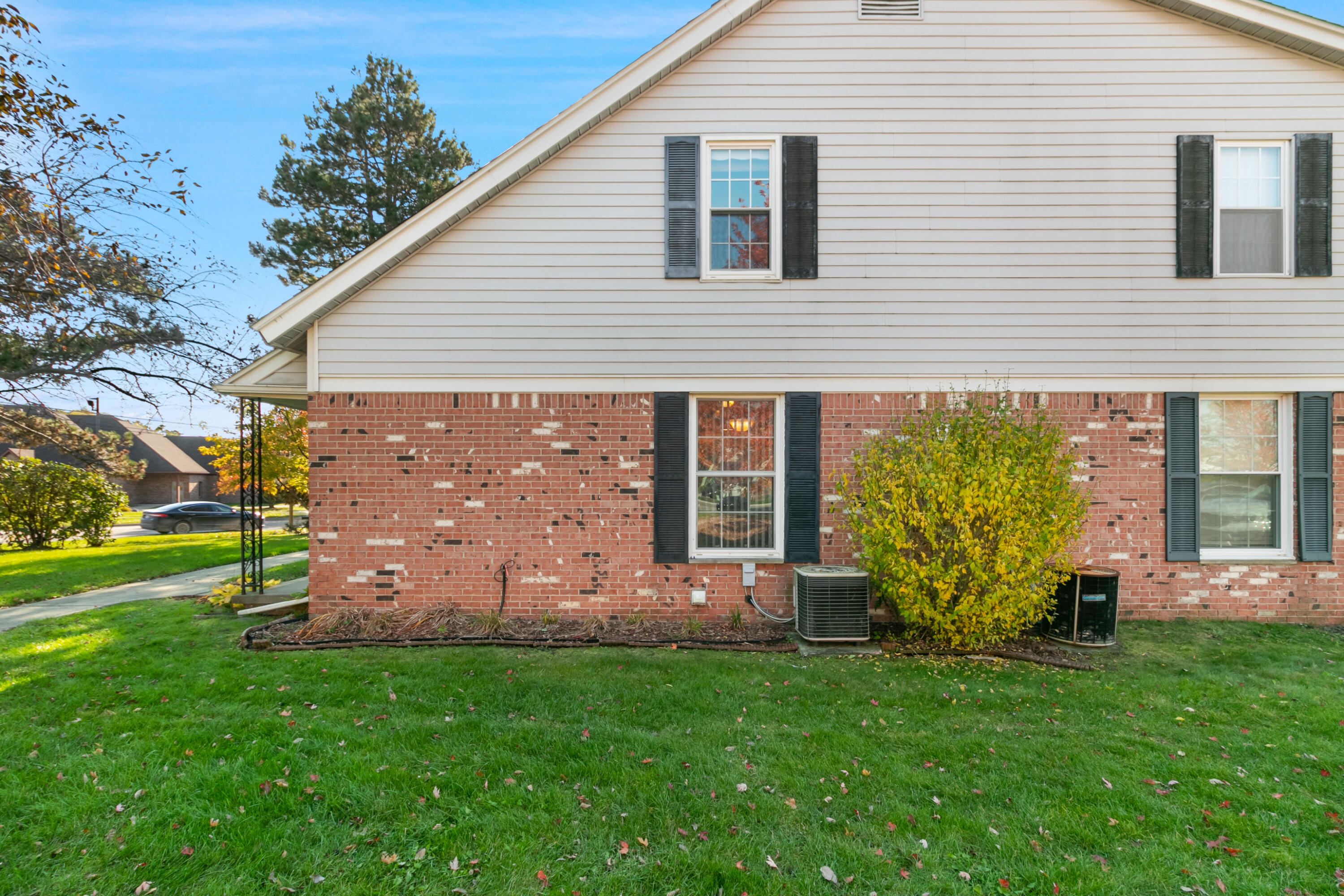 6962 Harvard Lane Canton, MI 48187 - Photo 22 of 22 6962 Harvard Exterior Building