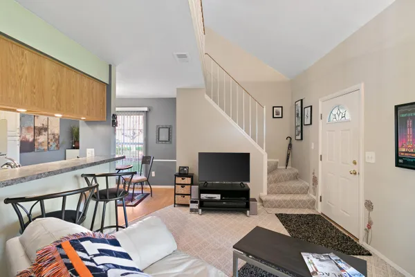 $130,000 | 6962 Harvard Lane, Canton, MI 48187