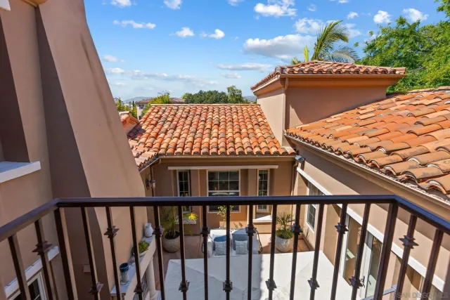 $3,098,000 | 15583 Rising River Place South, San Diego, CA 92127