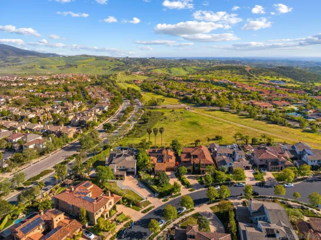 $3,098,000 | 15583 Rising River Place South, San Diego, CA 92127