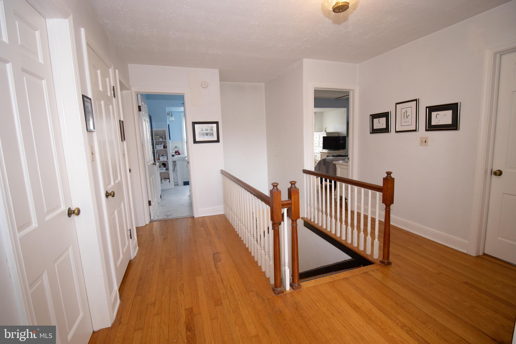 195 Johnsons Mill Road Berkeley Springs, WV 25411 - Photo 10 of 38 Gallery Image 10
