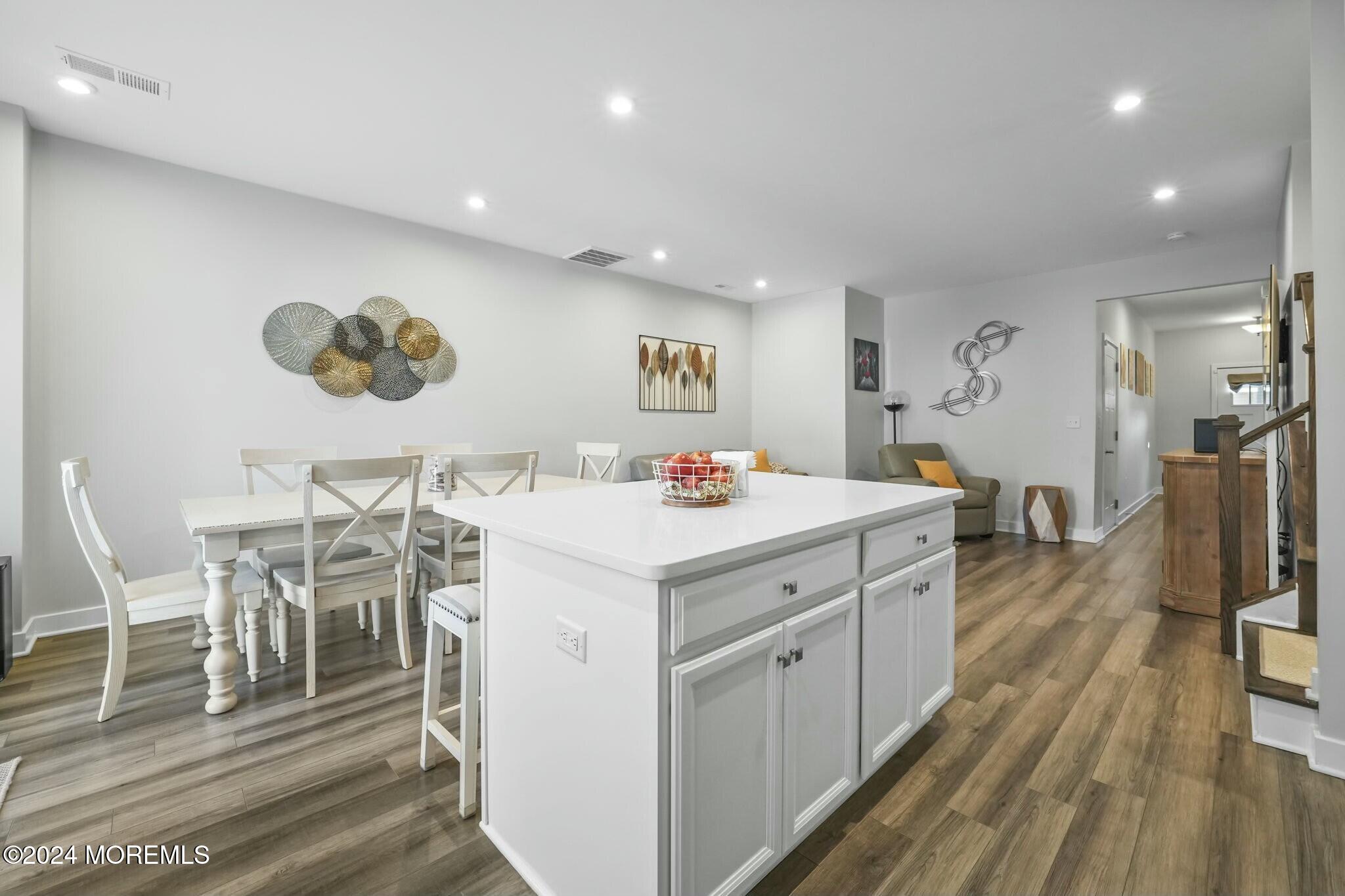 9 Athens Way Cliffwood, NJ 07721 - Photo 12 of 37 tempImagelOFysh