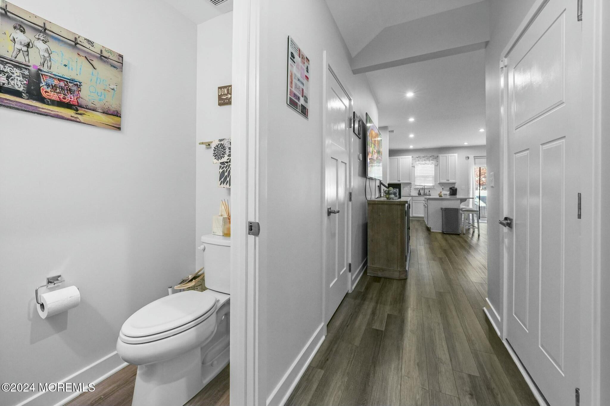 9 Athens Way Cliffwood, NJ 07721 - Photo 8 of 37 tempImageVxJhJK