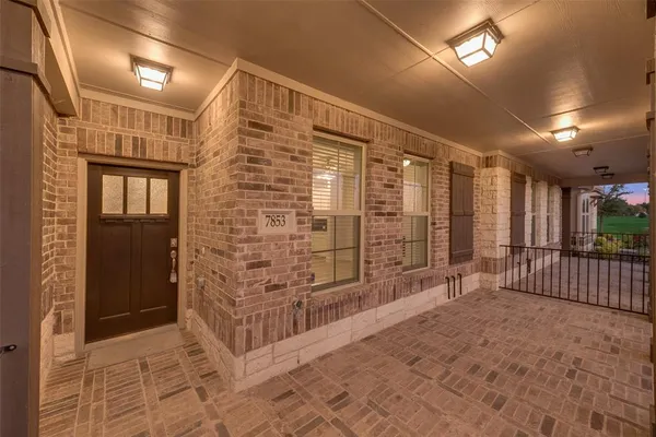 $2,895 | 7853 Sunset Boulevard, Rowlett, TX 75088