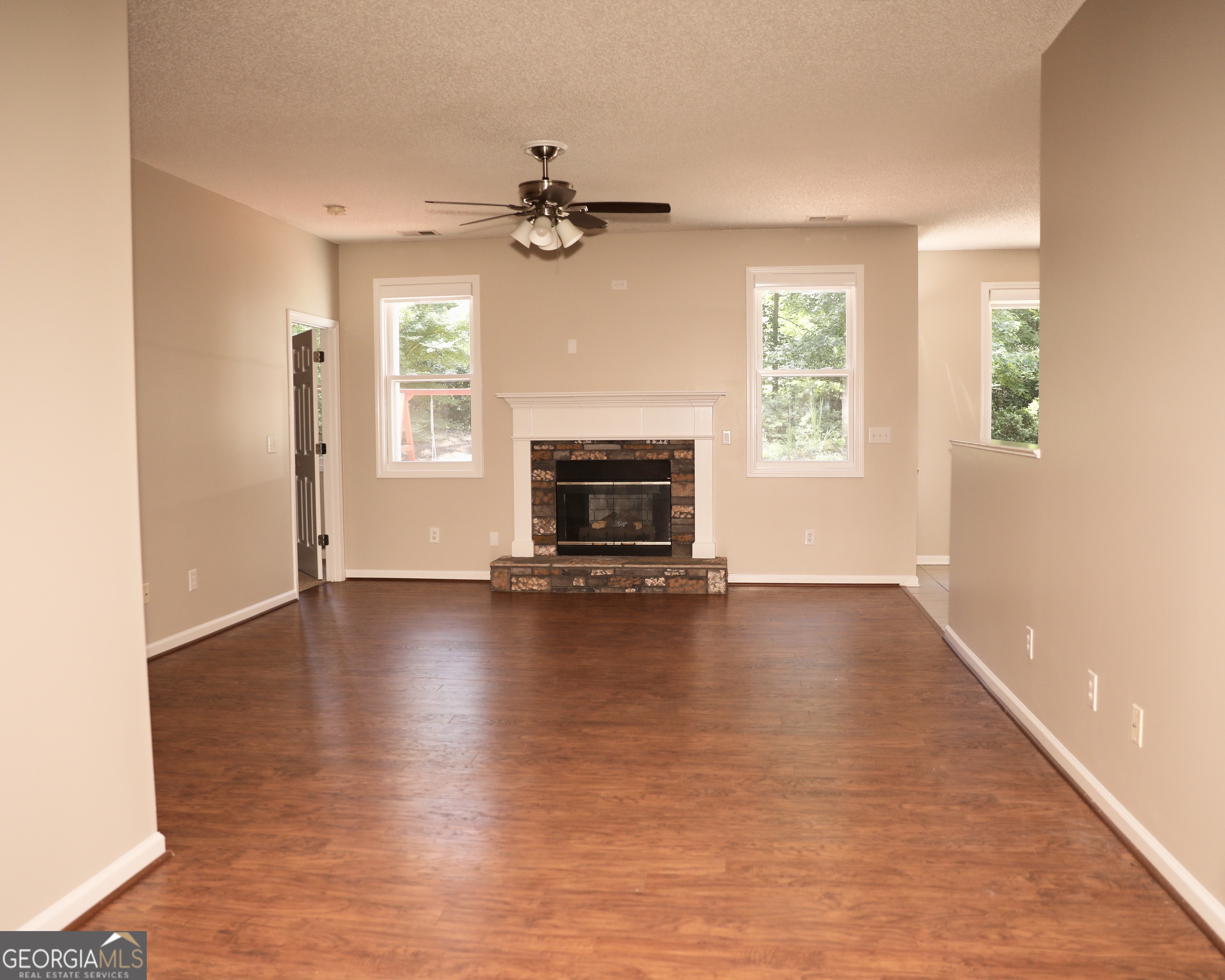139 Pete Road Sharpsburg, GA 30277 - Photo 6 of 37